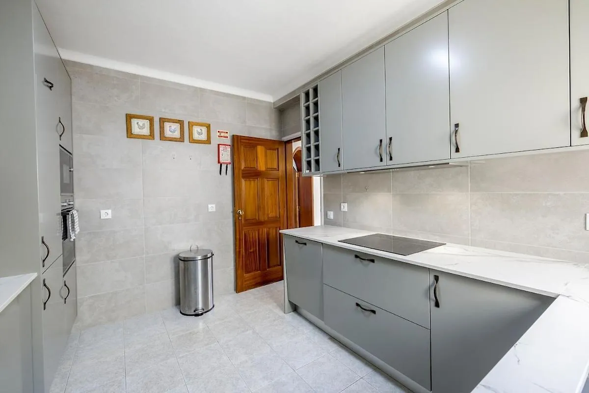 Spacious Villa With Sea View And Heated Pool - Luz - Casa Amizade 0*, Praia Da Luz Portugal